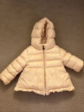 Moncler Women’s Hooded Puffer Jacket in Blush